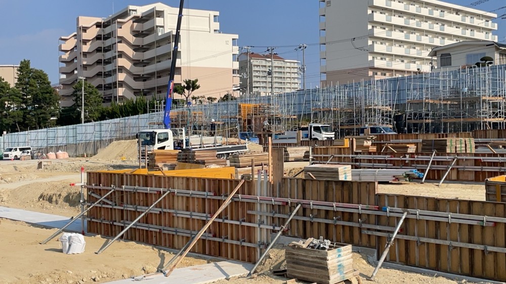 型枠施工現場写真_明石市内造成工事現場③