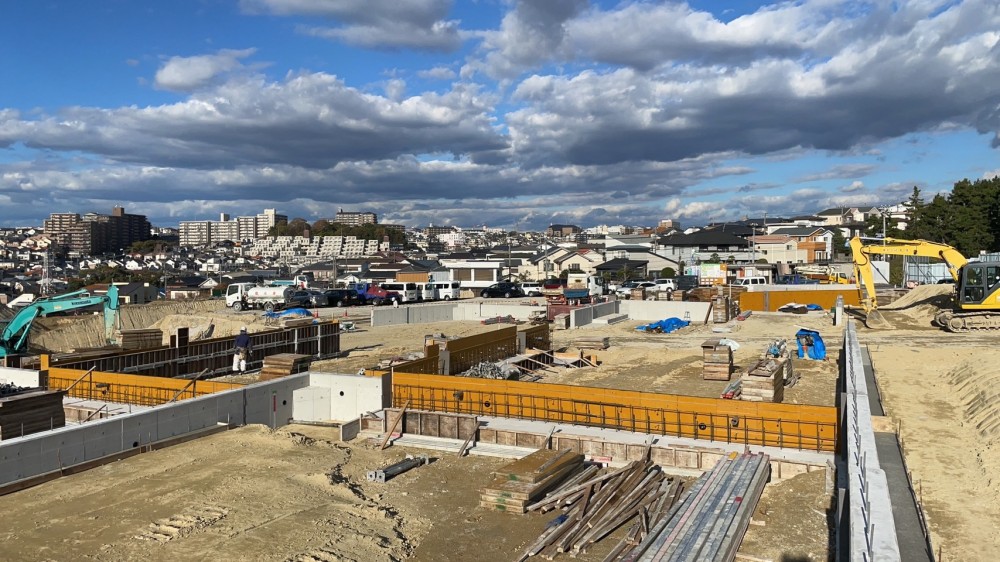 型枠施工現場写真_明石市内造成工事現場⑤