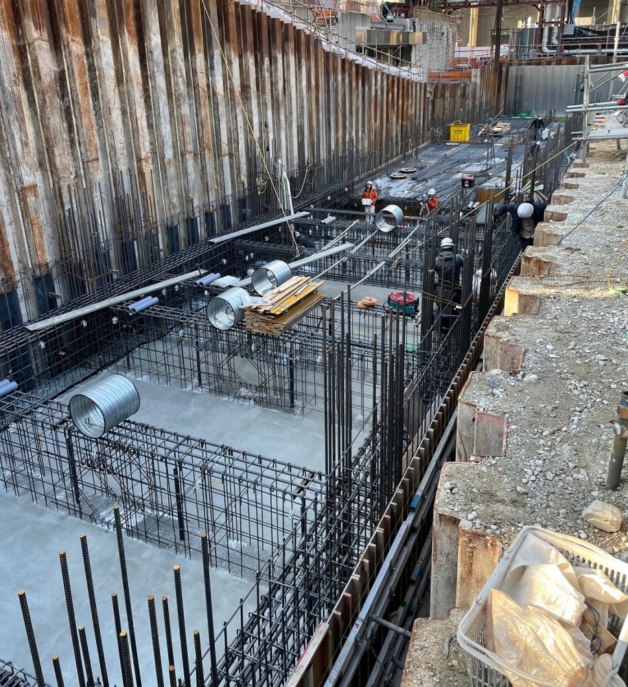 型枠施工現場写真_神戸市中央区施設建設現場⑤