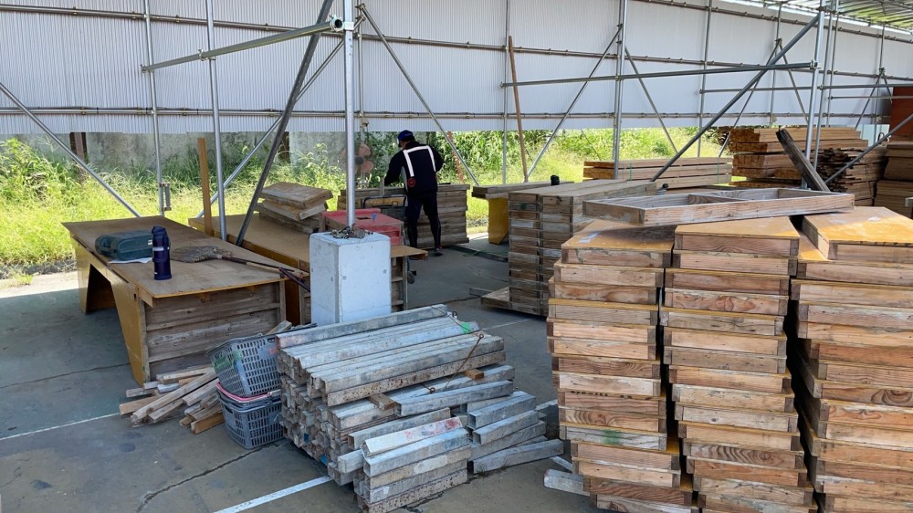 1500坪の資材センター